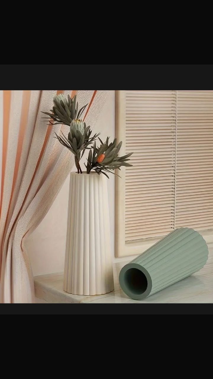 Large strip vase