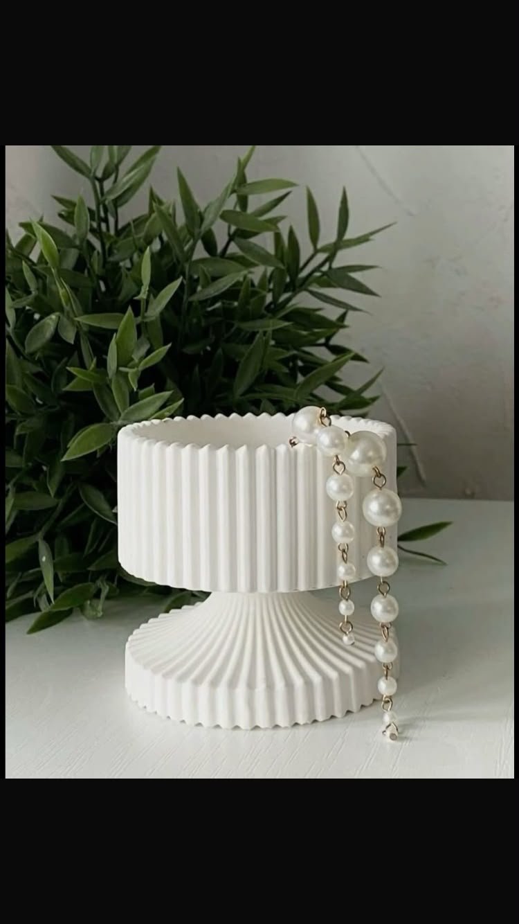 Jewellery storage jar